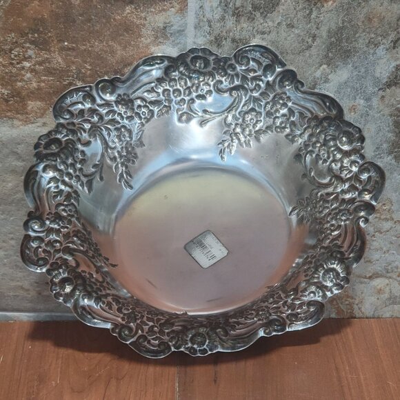 Vintage Silver Plated Metal Floral Serving Platter Tray - Picture 5 of 11